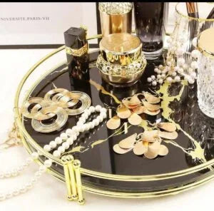 Aiza's Latest Makeup Organizer Tray For Cosmetics