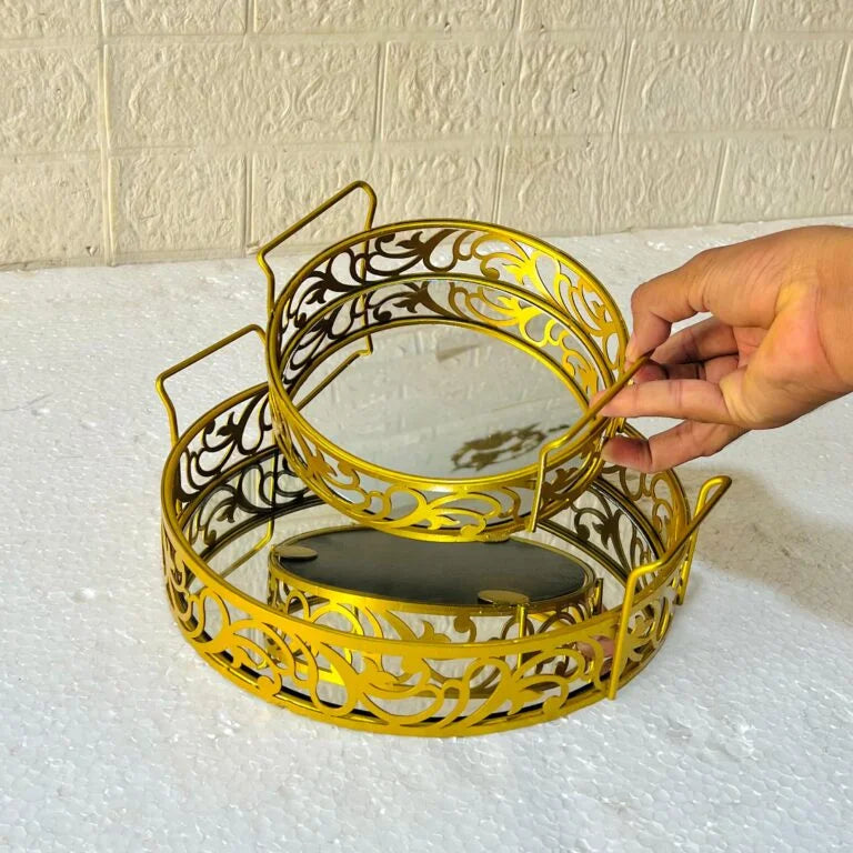 ✨ Aiza's Round Set of 2 Cosmetics &amp; Serving Trays